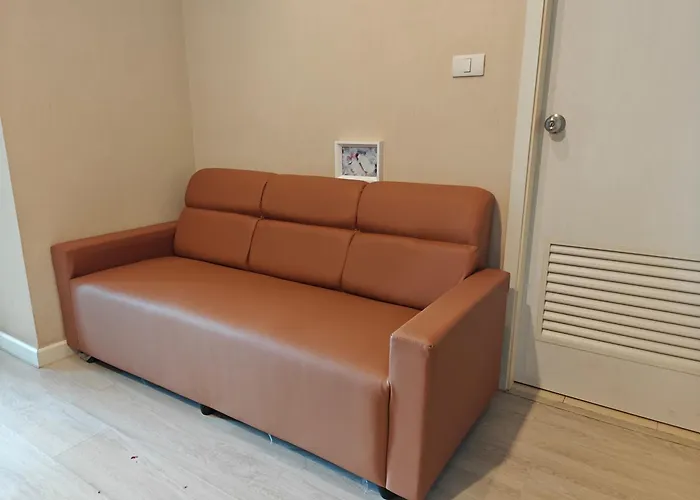 Metroluxe Rama4 , Center Apartment