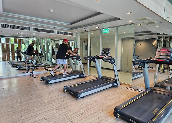Metroluxe Rama4 , Center
