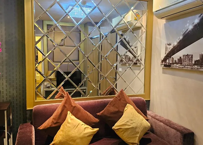 Metroluxe Rama4 , Center Apartment