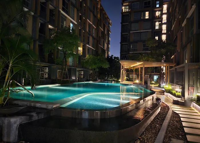 Metroluxe Rama4 , Center